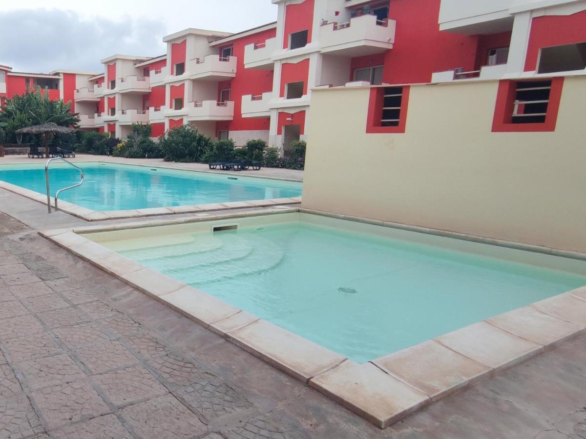 Sal Service Red Moradias Residence With Pool Santa Maria Exteriér fotografie